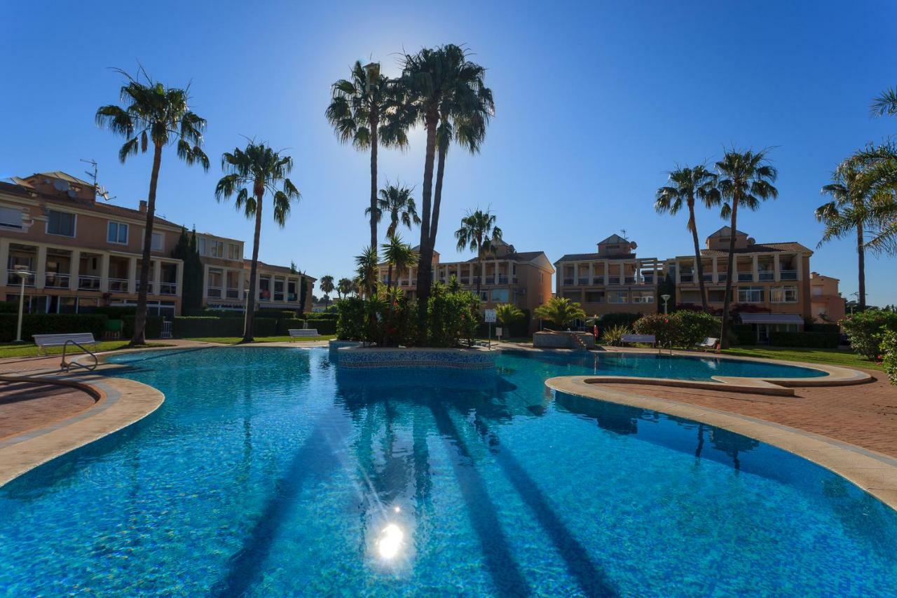 Apartamento Playa Con Piscina Y Terraza En Urbanizacion De Lujo Denia Luaran gambar