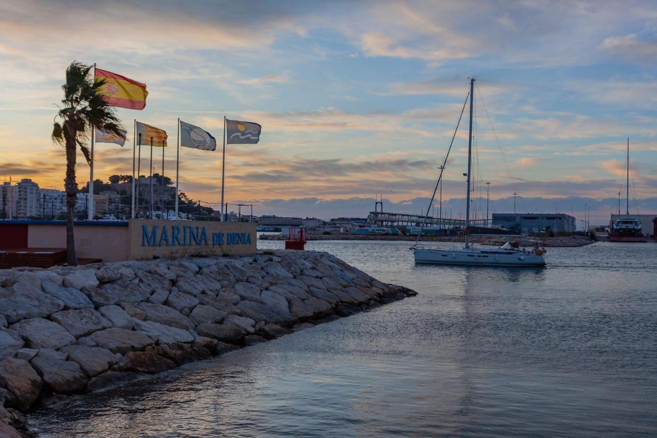 Apartamento Playa Con Piscina Y Terraza En Urbanizacion De Lujo Denia Luaran gambar